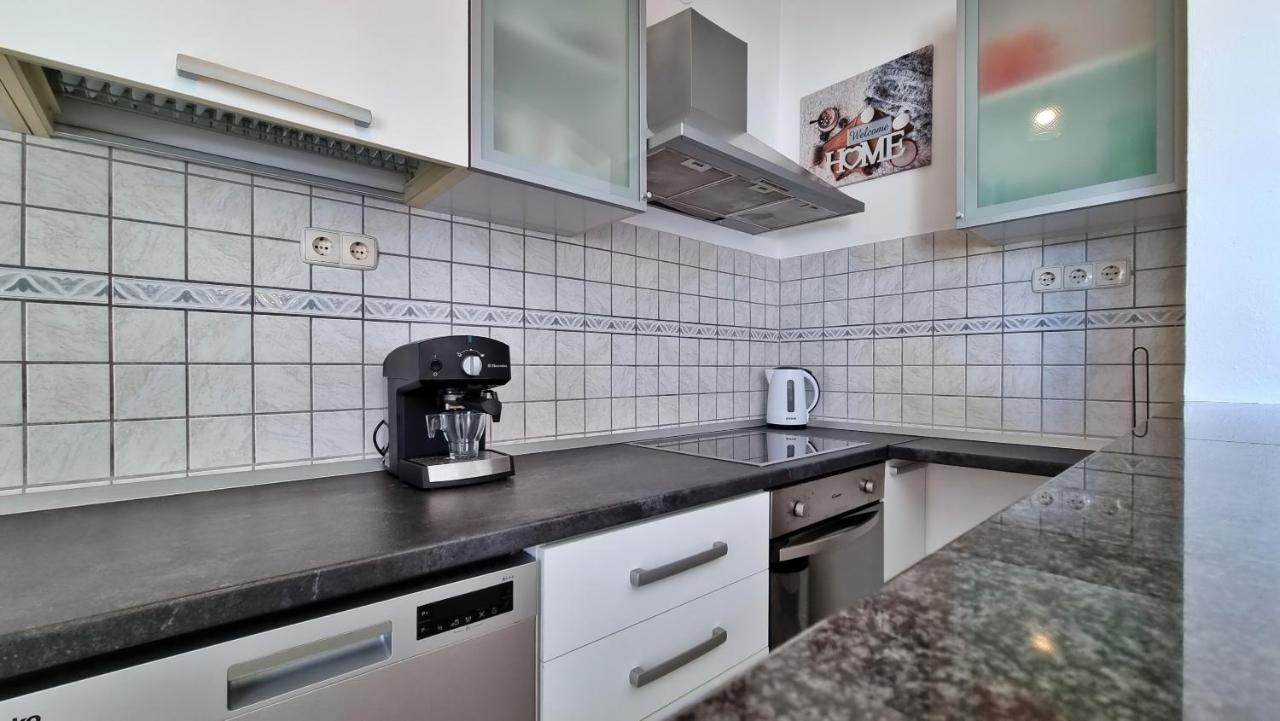 Apartments Slado Омиш Экстерьер фото